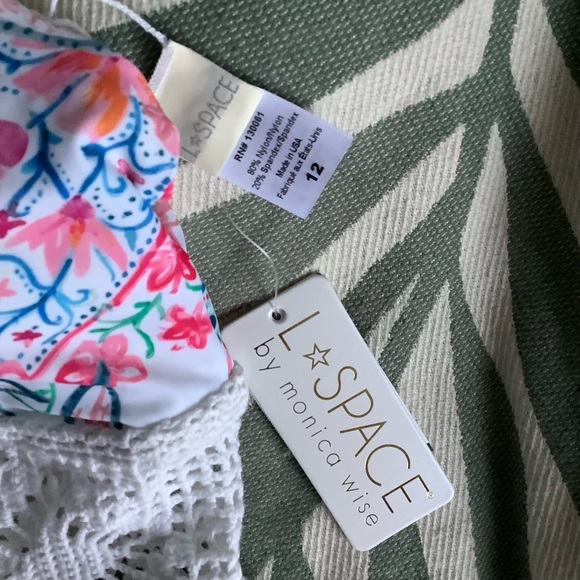 NWT l*space Samantha One piece Swimsuit, Size US 12, Made in USA - Picture 7 of 7